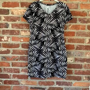 Old Navy Botanical Print Dress Size L